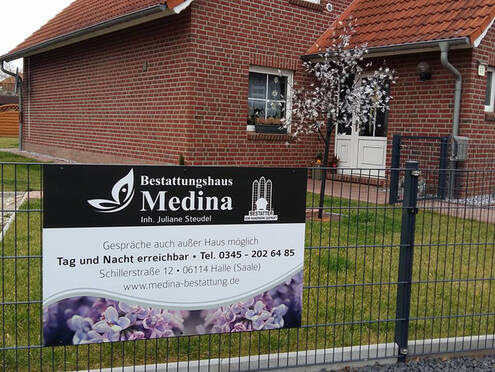 Bestattungshaus Medina Werbeschild